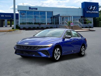New 2025 Hyundai Elantra SEL