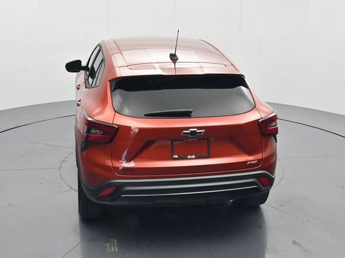 Certified 2024 Chevrolet Trax RS w/ Driver Confidence Package FWD image 33