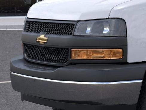 New 2026 Chevrolet Express 3500 w/ Power Convenience Package RWD image 15