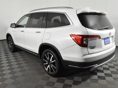 Used 2022 Honda Pilot Touring image 8