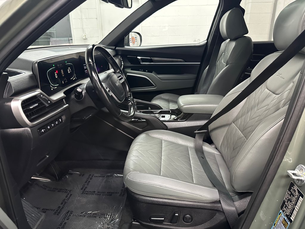 Used 2023 Kia Telluride EX X-Line AWD/4WD image 19