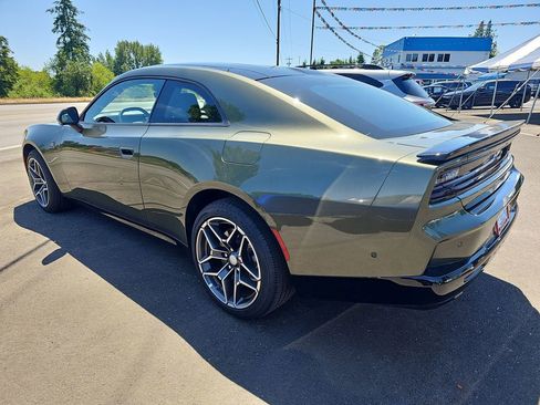 Used 2026 Dodge Charger Scat Pack AWD/4WD image 3