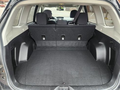 Used 2014 Subaru Forester 2.5i Premium w/ All-Weather Package image 13