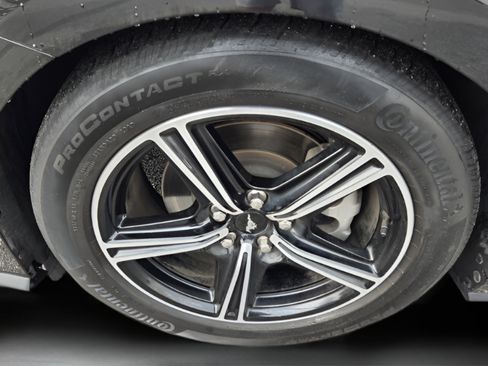 Used 2024 Ford Mustang Premium RWD image 29