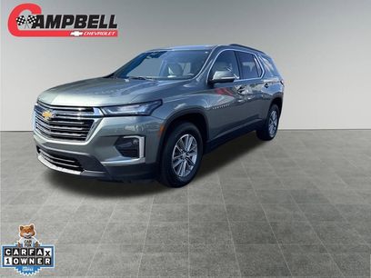 Used 2023 Chevrolet Traverse LT