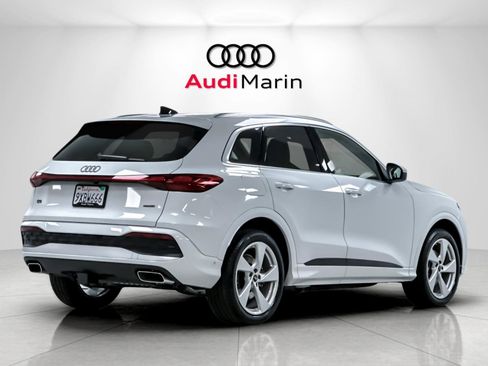Used 2025 Audi Q5 Prestige AWD/4WD image 5