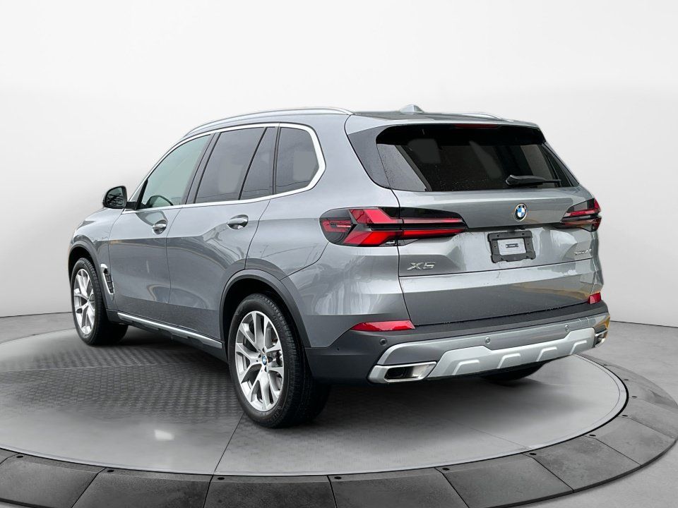 Used 2025 BMW X5 sDrive40i RWD image 5