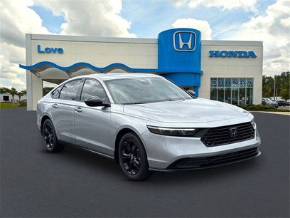 New 2025 Honda Accord SE