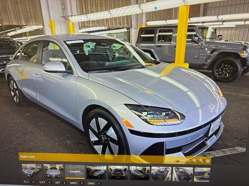Used 2024 Hyundai Ioniq 6 SE RWD image 2
