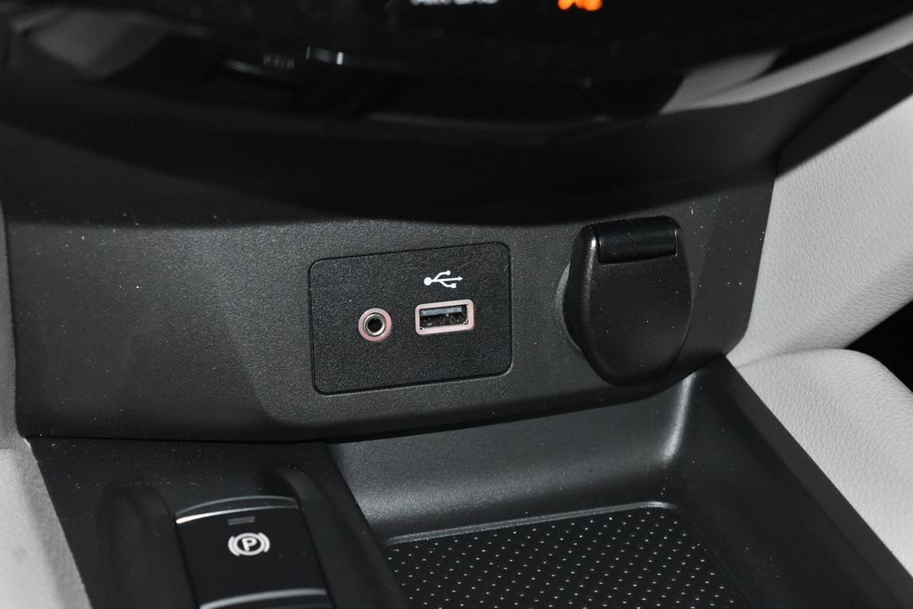 Certified 2022 Nissan Rogue Sport SL AWD/4WD image 12