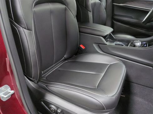 Used 2025 Jeep Grand Cherokee L Limited image 22