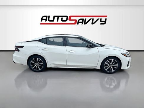 Used 2019 Nissan Maxima 3.5 SL w/ Floor Mat Group FWD image 8