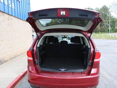 Used 2011 Dodge Journey Mainstreet FWD image 18