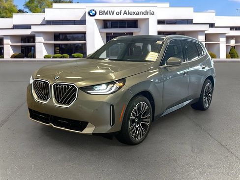 New 2026 BMW X3 xDrive30i w/ Premium Package AWD/4WD image 1