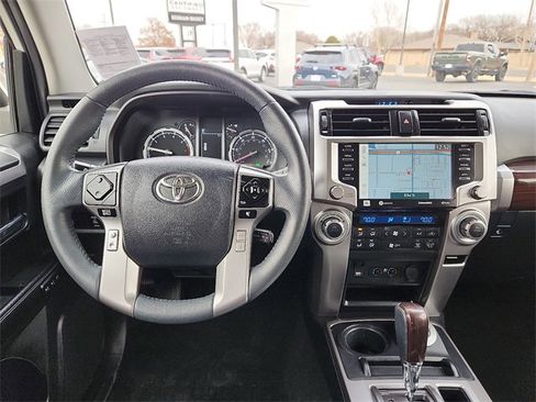 Used 2022 Toyota 4Runner Limited image 12