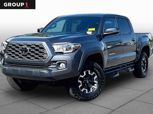 Used 2021 Toyota Tacoma TRD Off-Road w/ Technology Package AWD/4WD image 1