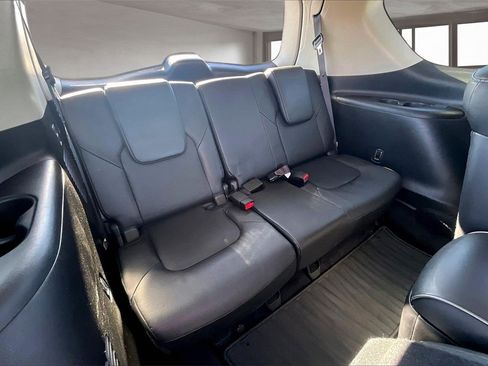 Used 2021 INFINITI QX80 Luxe w/ Cargo Package image 29