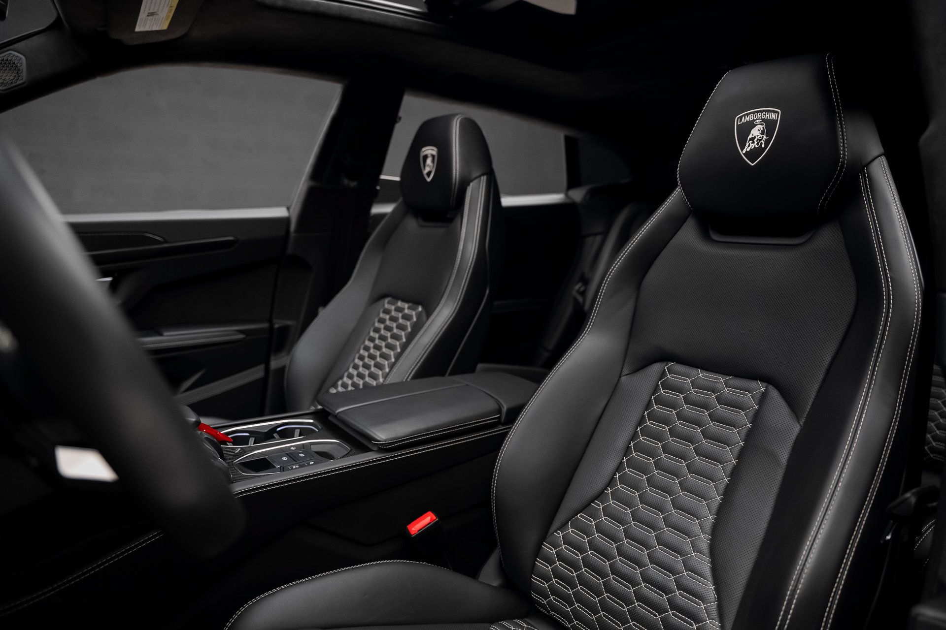 Used 2024 Lamborghini Urus S AWD/4WD image 64