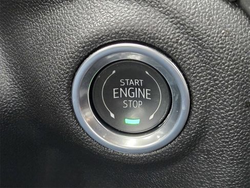 Certified 2024 Chevrolet Silverado 1500 Custom image 13