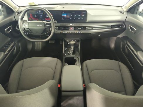 Used 2025 Kia K4 LXS image 15