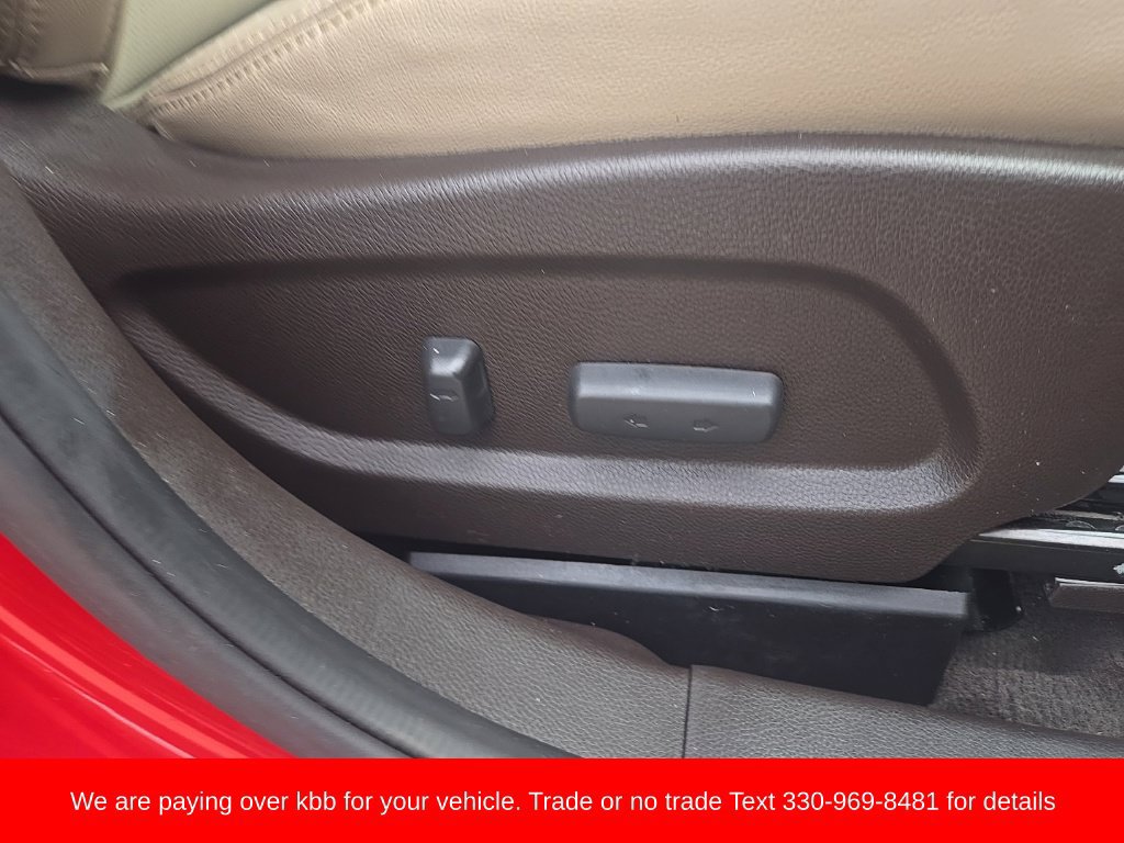 Used 2013 Hyundai Santa Fe Limited w/ Technology Pkg FWD image 24