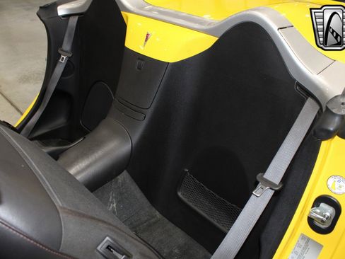Used 2008 Pontiac Solstice GXP w/ Premium Package image 8