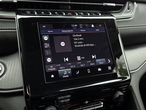 Certified 2023 Jeep Grand Cherokee Laredo X AWD/4WD image 17