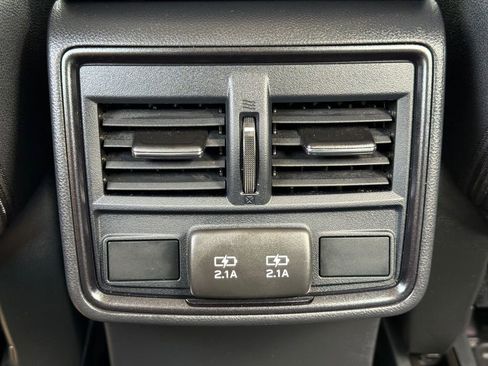 Used 2023 Subaru Forester Sport image 29