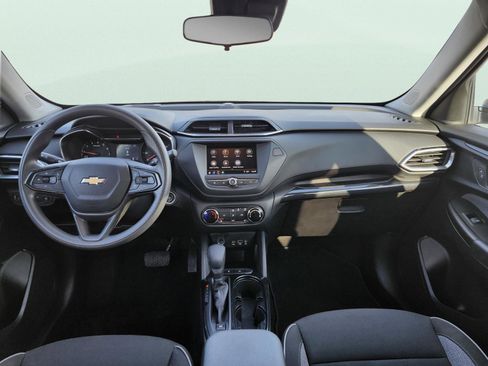 Used 2023 Chevrolet TrailBlazer LT image 10