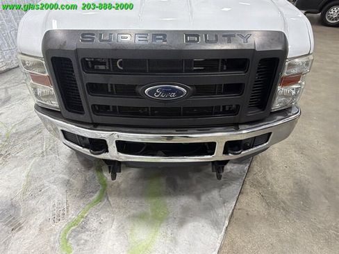 Used 2008 Ford F350 4x4 Regular Cab DRW Super Duty image 12