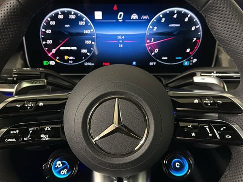 New 2026 Mercedes-Benz GLC 43 AMG 4MATIC Coupe image 19