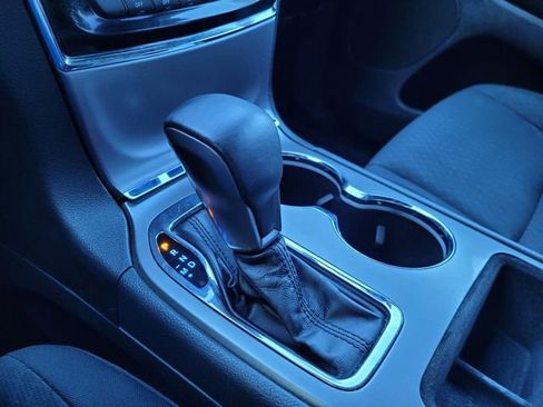 Certified 2019 Jeep Grand Cherokee Laredo RWD image 12