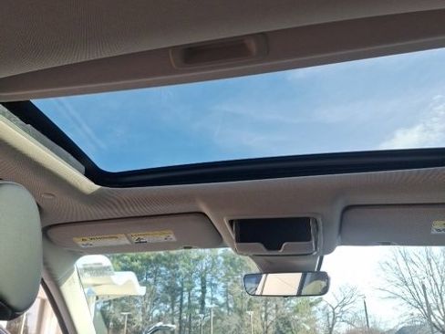 Used 2023 Honda CR-V EX-L image 27