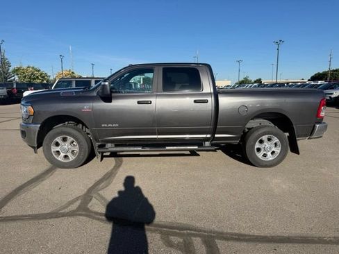 Used 2024 RAM 2500 Big Horn w/ Heated Seats & Wheel Group AWD/4WD image 7