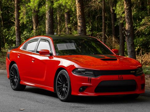 Used 2018 Dodge Charger R/T image 67