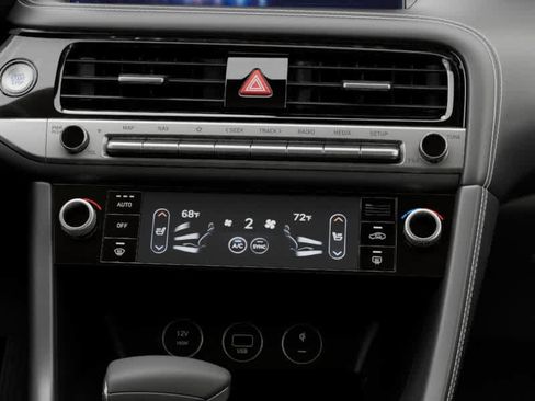 New 2026 Genesis G70 2.5T image 22