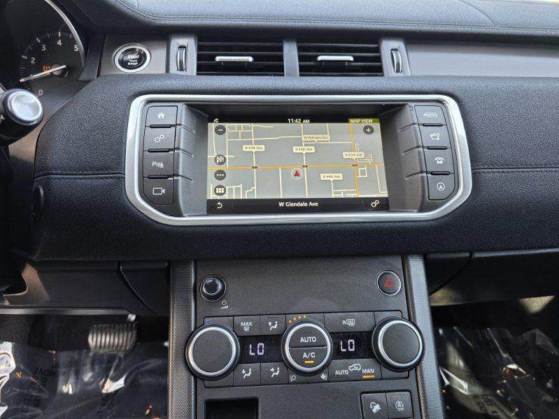 Used 2019 Land Rover Range Rover Evoque SE AWD/4WD image 14