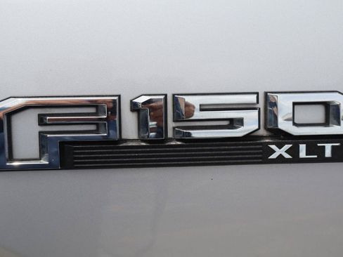 Used 2016 Ford F150 XLT w/ Equipment Group 302A Luxury AWD/4WD image 8