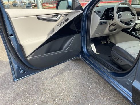 New 2023 Kia Niro Wave image 20