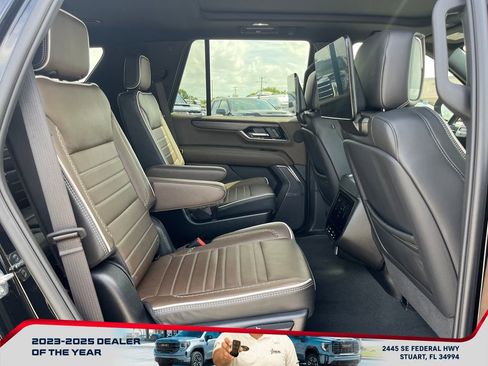 Used 2025 GMC Yukon Denali Ultimate image 20