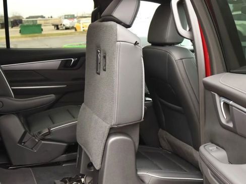 Used 2025 Buick Enclave Sport Touring w/ Super Cruise Package AWD/4WD image 62