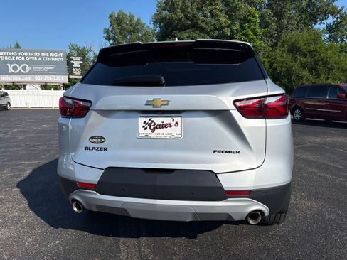 Used 2020 Chevrolet Blazer LT FWD image 13
