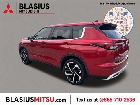 Used 2024 Mitsubishi Outlander SE AWD/4WD image 7