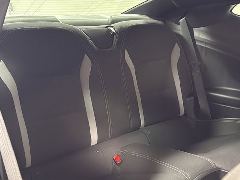 Used 2019 Chevrolet Camaro LT w/ RS Package image 17
