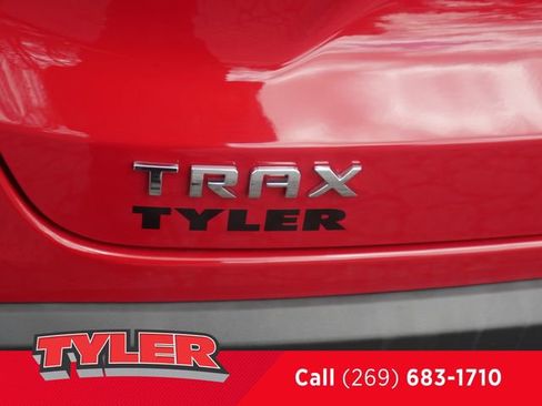 New 2026 Chevrolet Trax LT w/ Driver Confidence Package FWD image 13