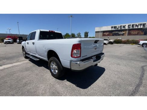 Used 2024 RAM 3500 Big Horn AWD/4WD image 6