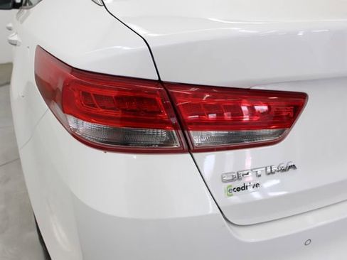 Used 2016 Kia Optima EX w/ Premium Package FWD image 43