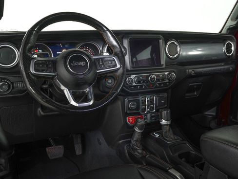 Used 2022 Jeep Wrangler Unlimited Rubicon AWD/4WD image 14