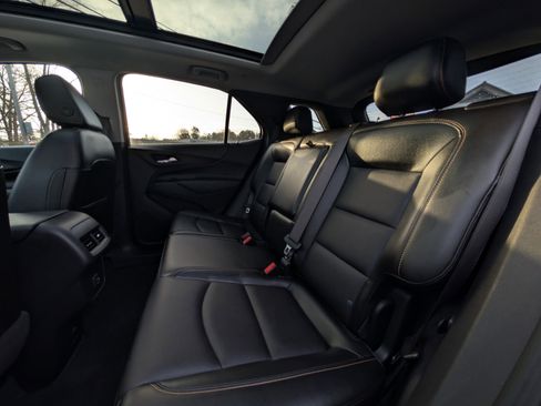 Used 2021 Chevrolet Equinox LT image 35