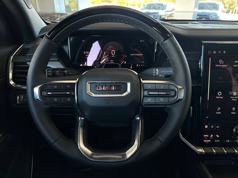 New 2026 GMC Acadia Elevation w/ Super Cruise Package FWD image 19